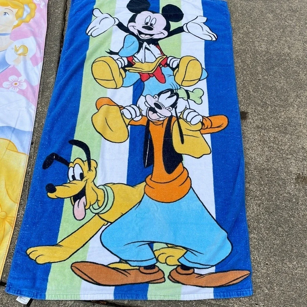 Vintage Disney Beach towel set